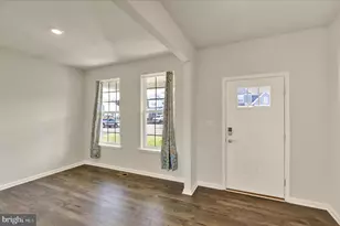 114 Teaberry Ct, Reading, PA 19608 - Photo 5