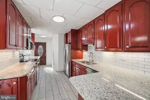 1232 Locust St, Reading, PA 19604 - Photo 17