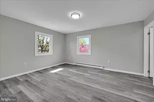 902 Suellen Dr, Reading, PA 19605 - Photo 17