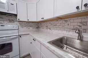 525 S 18th St, Reading, PA 19606 - Photo 7