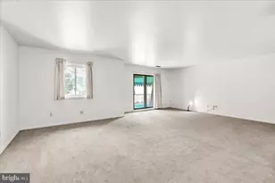 1801 Cambridge, Wyomissing, PA 19610 - Photo 11