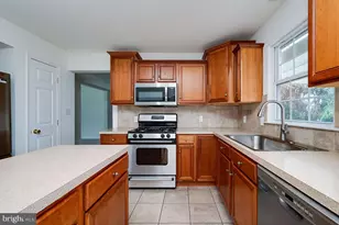 4985 Thornbury Cir, Douglassville, PA 19518 - Photo 21