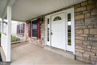 4985 Thornbury Circle, Douglassville, PA 19518 - Photo 7
