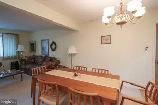 517 Berks Pl, Reading, PA 19609 - Photo 19