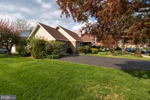 517 Berks Pl, Reading, PA 19609 - Photo 7