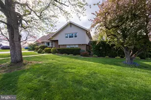 517 Berks Pl, Reading, PA 19609 - Photo 5