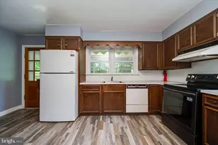 1034 Butter Ln, Reading, PA 19606 - Photo 13