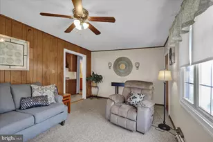 17 Richmaiden Rd, Fleetwood, PA 19522 - Photo 5