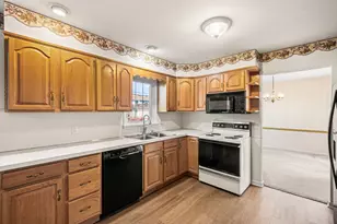 416 Laurelwood Dr, Douglassville, PA 19518 - Photo 7