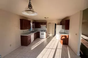 1006 Leanne St, Reading, PA 19605 - Photo 41