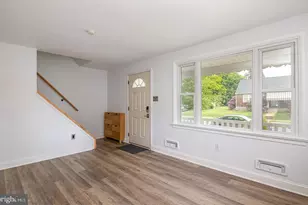 2811 Garfield Ave, Reading, PA 19609 - Photo 9
