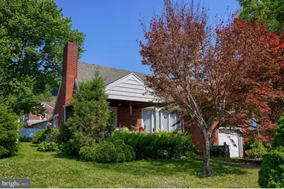 812 Brighton Avenue, Reading, PA 19606 - Photo 3