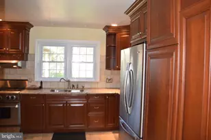 1305 Whitfield Blvd, Reading, PA 19609 - Photo 15