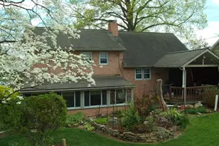 1305 Whitfield Blvd, Reading, PA 19609 - Photo 3