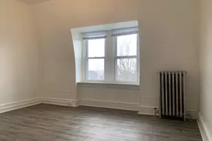 933 N 12th St, Reading, PA 19604 - Photo 3