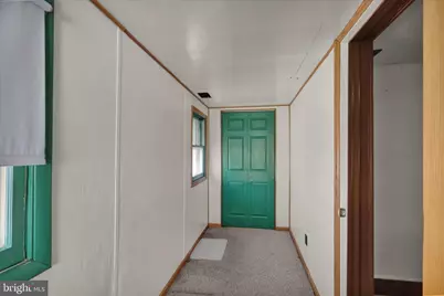 41 W Washington Street, Fleetwood, PA 19522 - Photo 17
