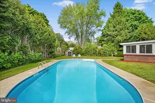 2 Cathy Ann Dr, Reading, PA 19606 - Photo 5