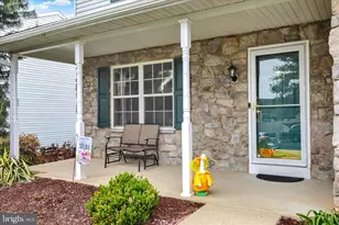 1016 Georgetown Dr, Reading, PA 19605 - Photo 3