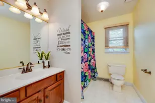 352 Saddlebrook Dr, Wernersville, PA 19565 - Photo 25