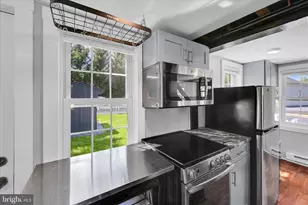 560 Columbia Ave, Reading, PA 19608 - Photo 15