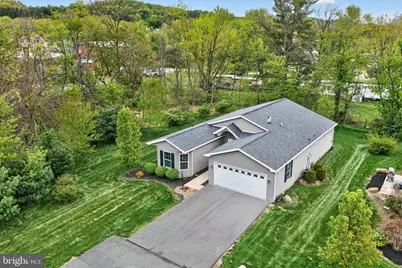 67 Cormorant Drive, Bechtelsville, PA 19505 - Photo 5