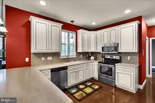 121 Great Bend Way, Sinking Spring, PA 19608 - Photo 17