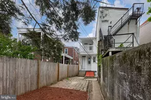 42 N 11th St, Reading, PA 19601 - Photo 37