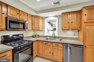 2236 Hopewell Rd, Elverson, PA 19520 - Photo 9