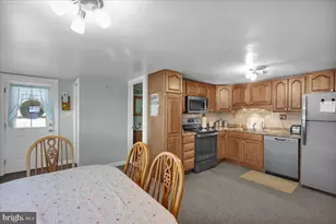 7 Seyfert Dr, Birdsboro, PA 19508 - Photo 7