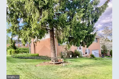 733 Beach Street, Reading, PA 19605 - Photo 3