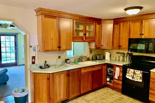 733 Beach St, Reading, PA 19605 - Photo 3