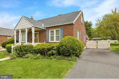27 Woodland Road, Reading, PA 19610 - Photo 3