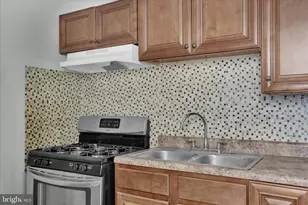 202 W Green St, Reading, PA 19601 - Photo 9