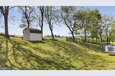 54 Walnut Dr W, Bernville, PA 19506 - Photo 9