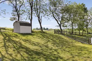 54 Walnut Dr W, Bernville, PA 19506 - Photo 9