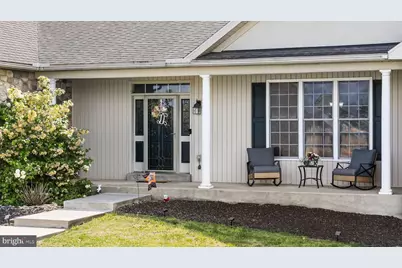 54 Walnut Dr W, Bernville, PA 19506 - Photo 3