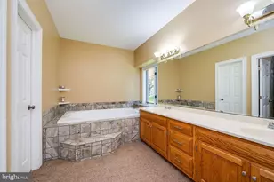 24 Sycamore Dr, Reading, PA 19606 - Photo 27