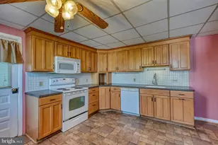 104 N Maple St, Kutztown, PA 19530 - Photo 5
