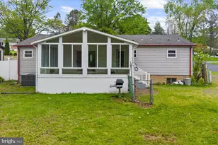 1235 E Main St, Douglassville, PA 19518 - Photo 29