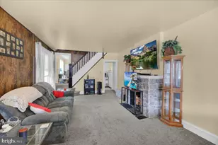 2406 Noble St, Reading, PA 19609 - Photo 5