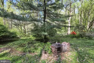100 Walnuttown Rd, Fleetwood, PA 19522 - Photo 39