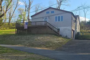 43 S Grims Mill Rd, Boyertown, PA 19512 - Photo 1