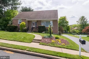 229 Grande Valley Rd, Reading, PA 19606 - Photo 1