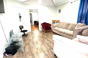 431 Pine St, Reading, PA 19602 - Photo 3