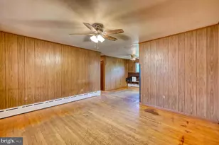 341 Hazel St, Reading, PA 19611 - Photo 5