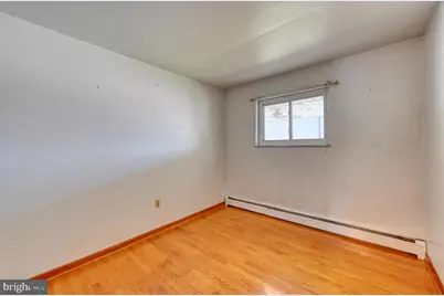 341 Hazel Street, Reading, PA 19611 - Photo 9