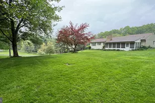 56 N Oneil St, Mohnton, PA 19540 - Photo 21
