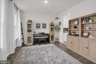 111 Teaberry Ct, Reading, PA 19608 - Photo 5