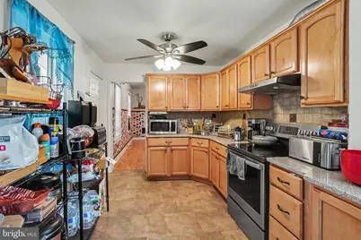 114 Pear Street, Reading, PA 19601 - Photo 9