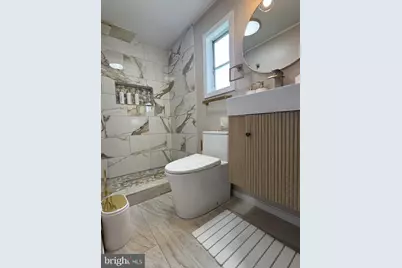 320 Hampshire Avenue, Reading, PA 19606 - Photo 5